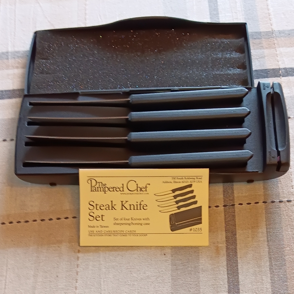 The Pampered Chef Elegant Black Knife Set